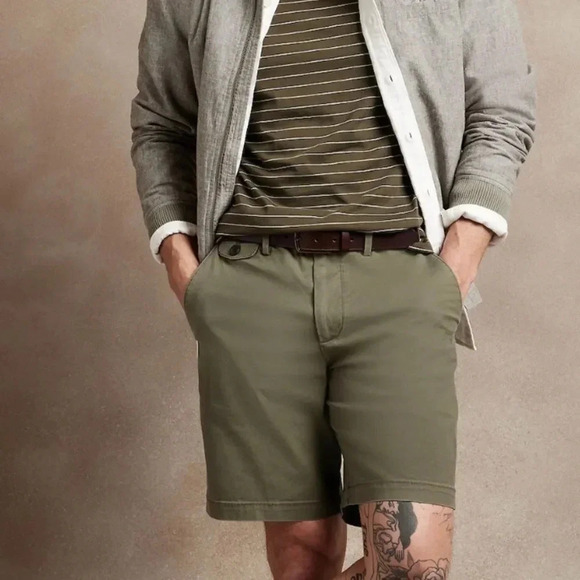 Banana Republic Lived-In Chino Short - Picture 1 of 10